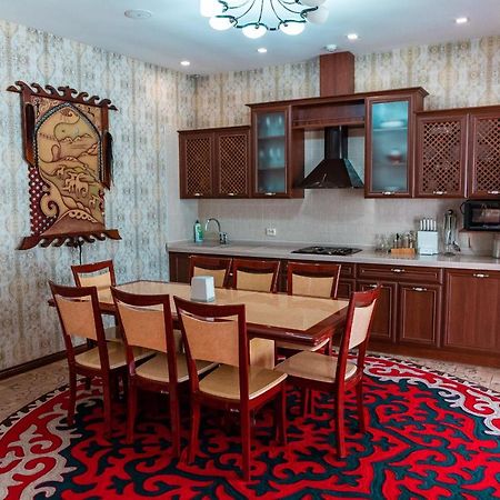Gоlden Dragon Villa Hotel Biszkek Zewnętrze zdjęcie