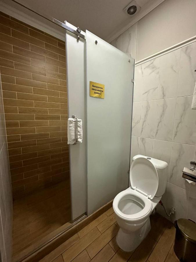 Gоlden Dragon Villa Hotel Biszkek Zewnętrze zdjęcie