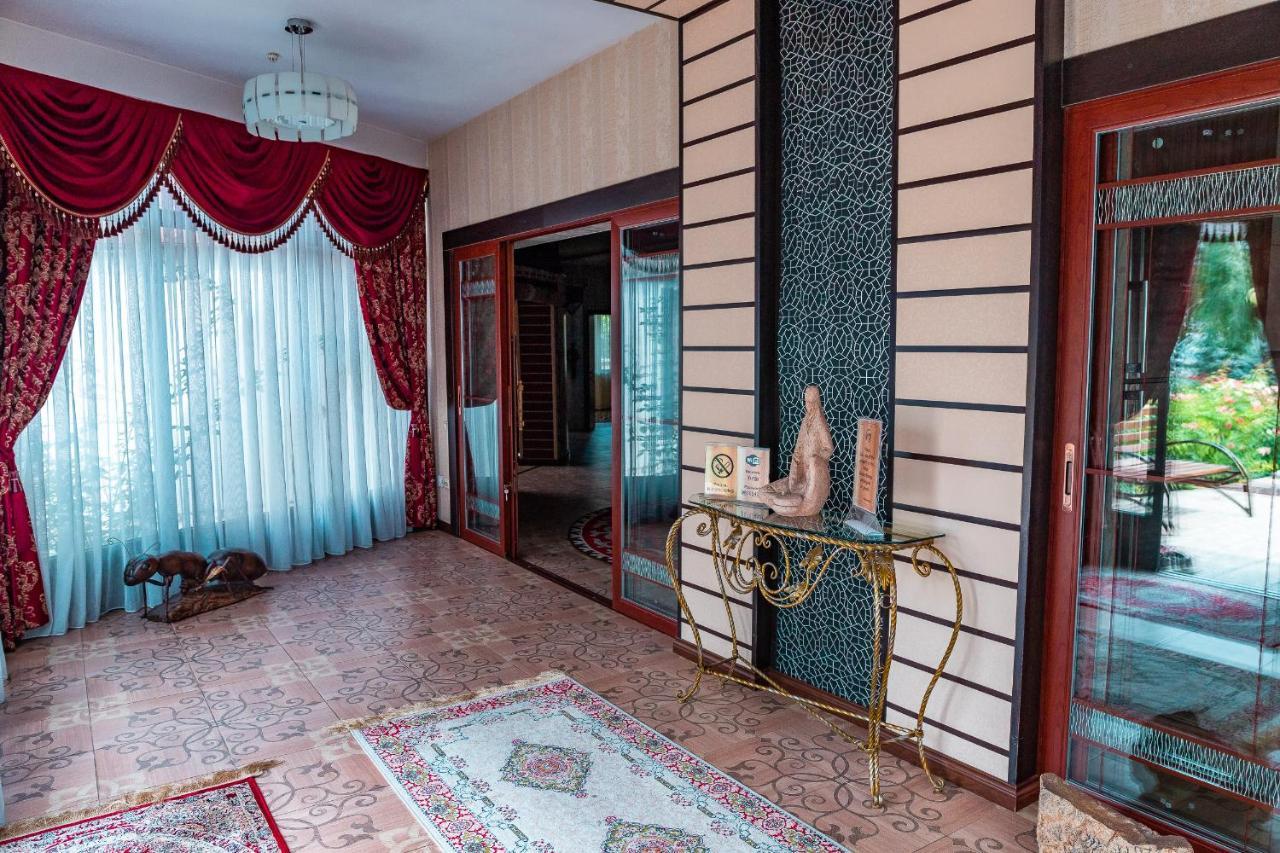 Gоlden Dragon Villa Hotel Biszkek Zewnętrze zdjęcie